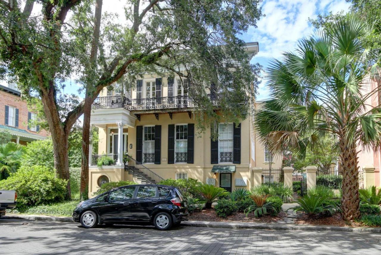 Romancing The Jones Savannah Extérieur photo